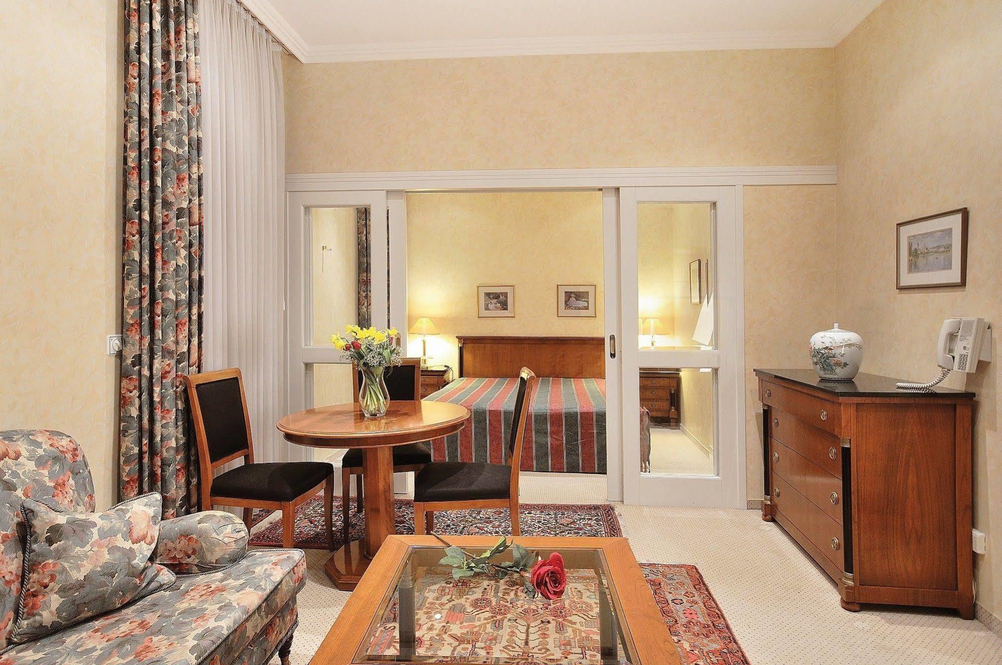 Hotel Residenz Am Rosengarten Bad Kissingen Værelse billede